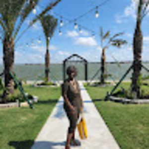 Meet your Posher, Denise -